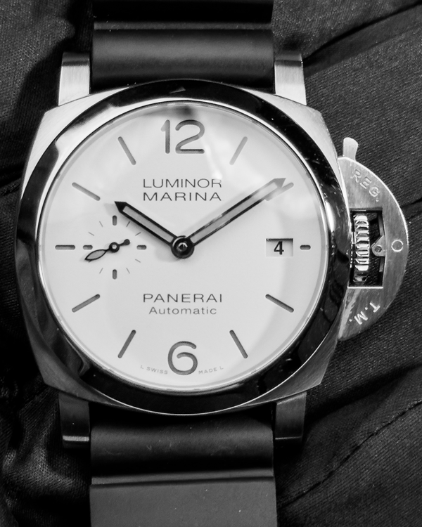 2022 Panerai Luminor Marina Quaranta 40MM White Dial Rubber Strap (PAM01271)
