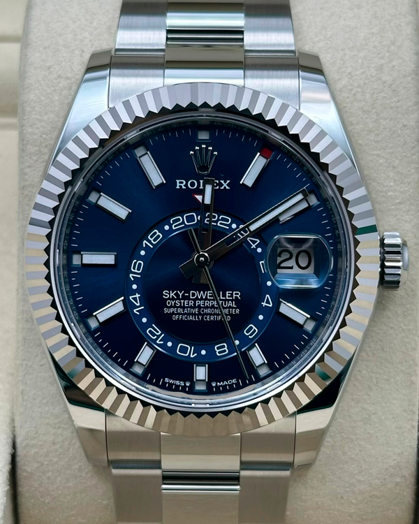 Rolex Sky-Dweller (520)