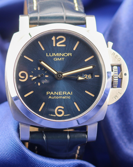 2021 Panerai Luminor 1950 3 Days GMT 44MM Blue Dial Leather Strap (PAM01033)