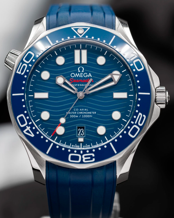 2026 Omega Seamaster Diver 300M 42MM Blue Dial Rubber Strap (210.32.42.20.03.001)