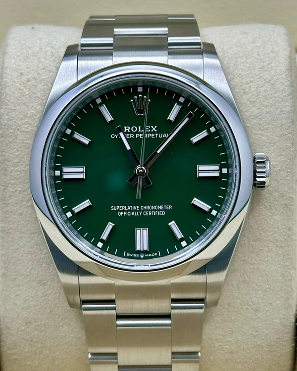 Rolex Oyster Perpetual (232)