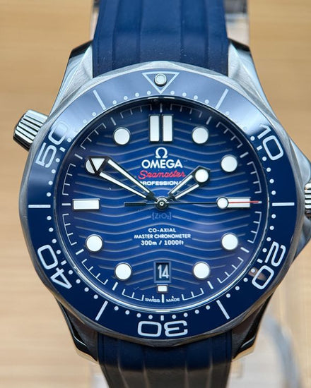 No Reserve - 2023 Omega Seamaster Diver 300M 42MM Blue Dial Rubber Strap (210.32.42.20.03.001)
