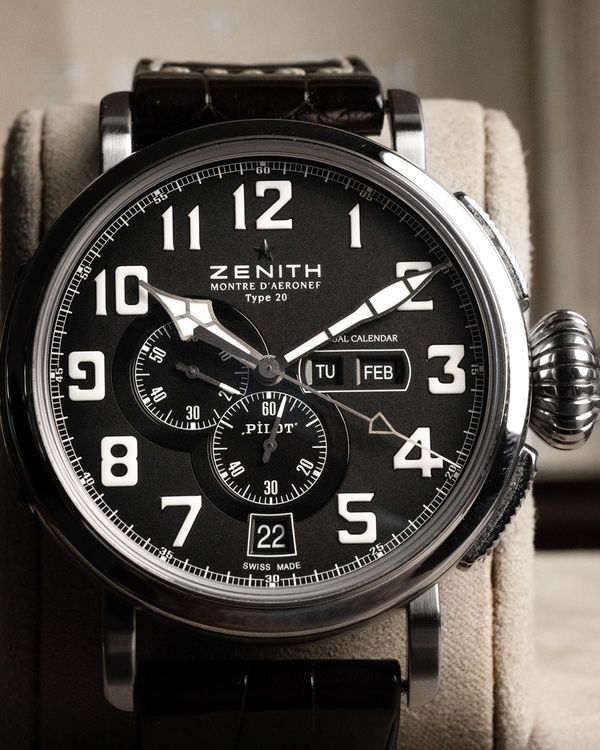 Zenith Pilot Montre d'Aéronef Type 20 Annual Calendar 48MM Black Dial Leather Strap (03.2430.4054/21.C721)