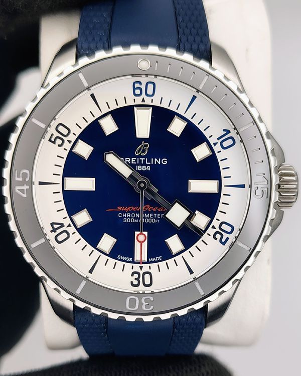 Breitling Superocean 44MM Black Dial Rubber Strap (A17376)