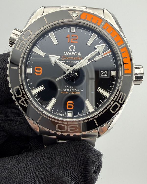 2019 Omega Seamaster Planet Ocean 600M 43.5MM Black Dial Steel Bracelet (215.30.44.21.01.002)