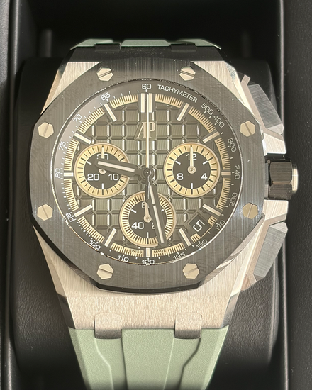 2026 Audemars Piguet Royal Oak Offshore Flyback 43MM  Green "Smoked Méga Tapisserie" Dial Rubber Strap (26420IO.OO.A402CA.01)