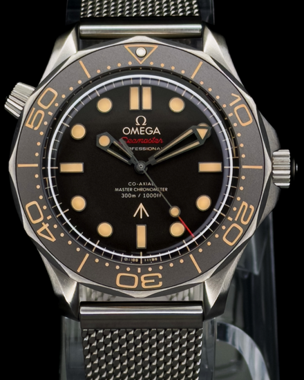 2023 Omega Seamaster Diver 300M "007 Edition" 42MM Brown Dial Titanium Bracelet (210.90.42.20.01.001)