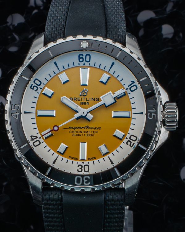 working Breitling Superocean (A17375)
