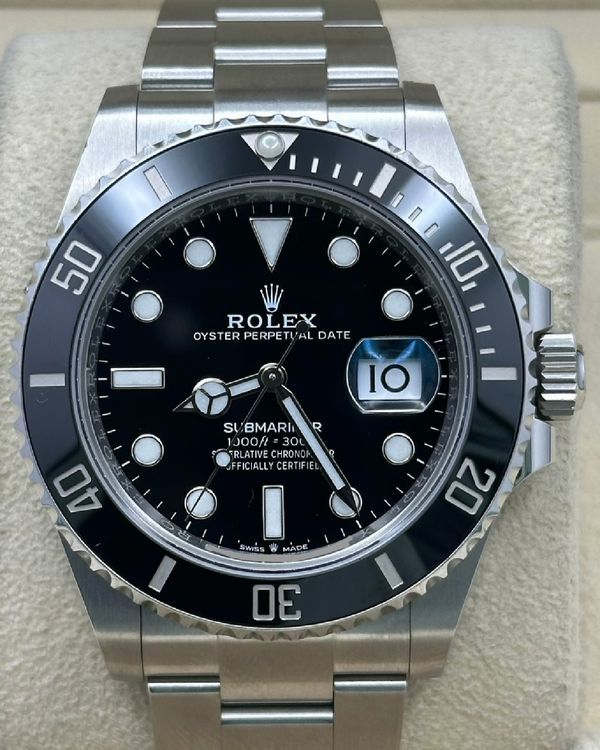 2022 Rolex Submariner Date 41MM Black Dial Oyster Bracelet (126610LN)