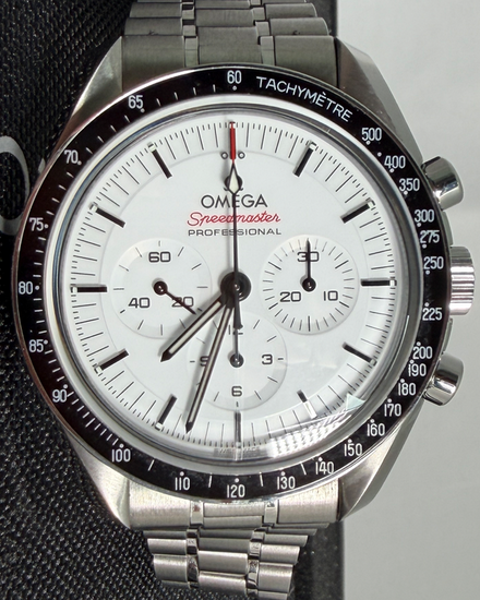 2025 Omega Speedmaster Professional Moonwatch 42MM White Dial Steel Bracelet (310.30.42.50.04.001)