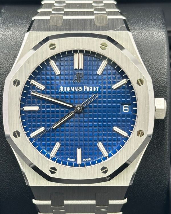 2021 Audemars Piguet Royal Oak L.E. 41MM Blue Dial White Gold Bracelet (15503BC.OO.1220BC.01)