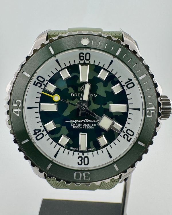 No Reserve - 2026 Breitling Superocean Super Diver 46MM Green Dial Rubber Strap (E10379)