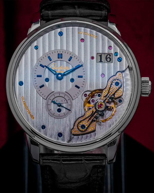 2023 Glashütte Original PanoMaticInverse 42MM Silver Dial Leather Strap (1-91-02-02-02-30)