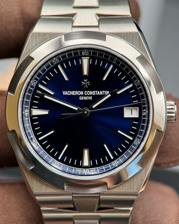 2024 Vacheron Constantin Overseas 41MM Blue Dial Steel Bracelet (4520V/210A-B128)