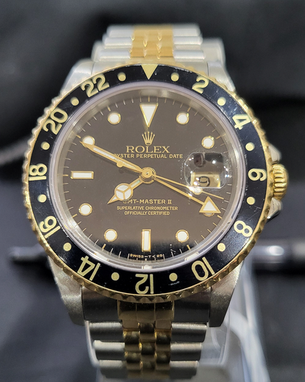No Reserve - (E Serial) 1990 Rolex GMT-Master II 40MM Black Dial Two-Tone Jubilee Bracelet (16713)