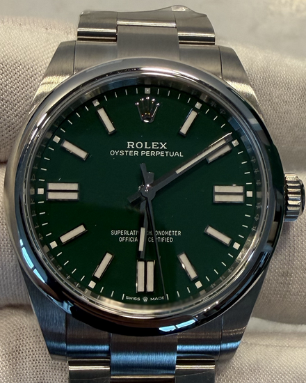 2025 Rolex Oyster Perpetual 41MM Green Dial Oyster Bracelet (134300)