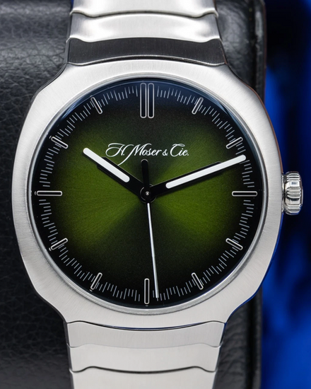 2021 H. Moser & Cie Streamliner Centre Seconds 40MM Green Dial Steel Bracelet (6200-1200)