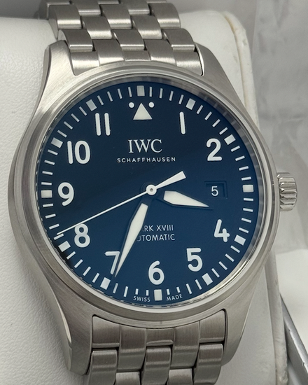 2017 IWC Schaffhausen Pilot Mark XVIII 40MM Black Dial Steel Bracelet (IW327011)