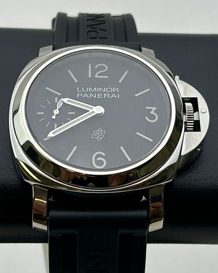 2021 Panerai Luminor Logo 44MM Black Dial Rubber Strap (PAM01084)