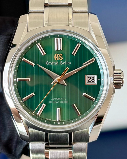 2022 Grand Seiko Heritage “Green Noon” L.E. 40MM Green Dial Steel Bracelet (SBGH305)