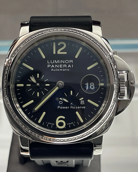 2017 Panerai Luminor Power Reserve 44MM Black Dial Rubber Strap (PAM00090)