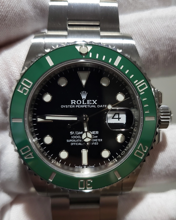 Rolex Submariner (126610LV)