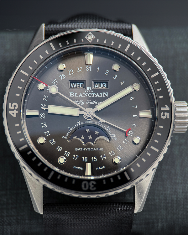 2025 Blancpain Fifty Fathoms Bathyscaphe Quantième Complet Phases de Lune 43MM Grey Dial Textile Strap (5054-1110-B52A)