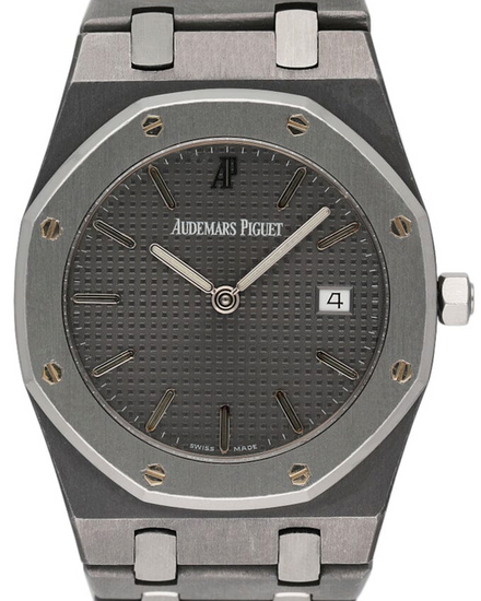 Audemars Piguet Royal Oak "Championship" 33MM Quartz Grey Dial Tantalum Bracelet (56175TT.OO.0789TT.01)