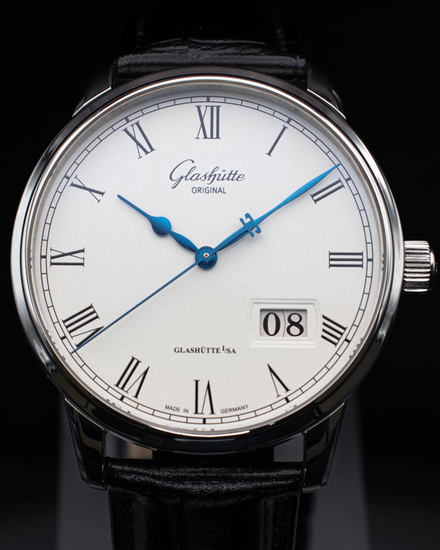 2023 Glashütte Original Senator Panorama Date 40MM White Dial Leather Strap (100-03-32-42-04)