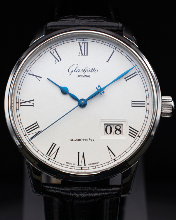 2023 Glashütte Original Senator Panorama Date 40MM White Dial Leather Strap (100-03-32-42-04)