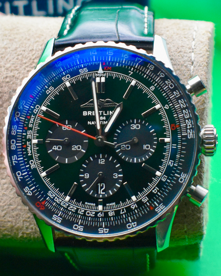 2022 Breitling Navitimer B01 Chronograph 46MM Green Dial Leather Strap (AB0137241L1P1)