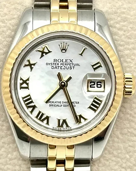 2007 Rolex Lady-Datejust 26MM Mother of Pearl Dial Two-Tone Jubilee Bracelet (179173)