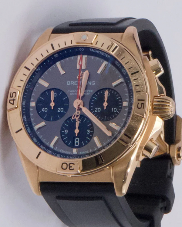 Breitling Chronomat (AB011010/BB08 )