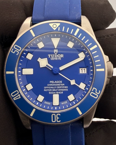2024 Tudor Pelagos 42MM Blue Dial Aftermarket Rubber Strap (25600TB)