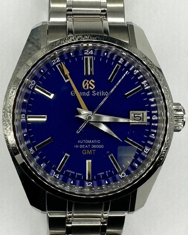 No Reserve - 2022 Grand Seiko Heritage GMT "Peacock" L.E. 40MM Blue Dial Steel Bracelet (SBGJ261G)