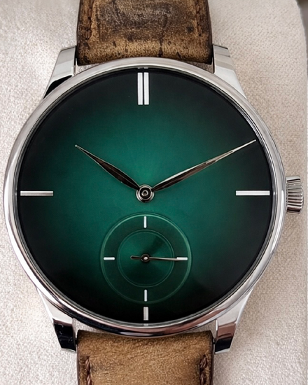 2019 H. Moser & Cie Venturer Small Seconds XL 43MM Green Dial Leather Strap (2327-1202)
