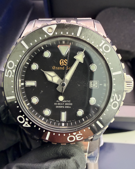 2022 Grand Seiko Sport Collection 43.8MM Black Dial Titanium Bracelet (SBGH291G)