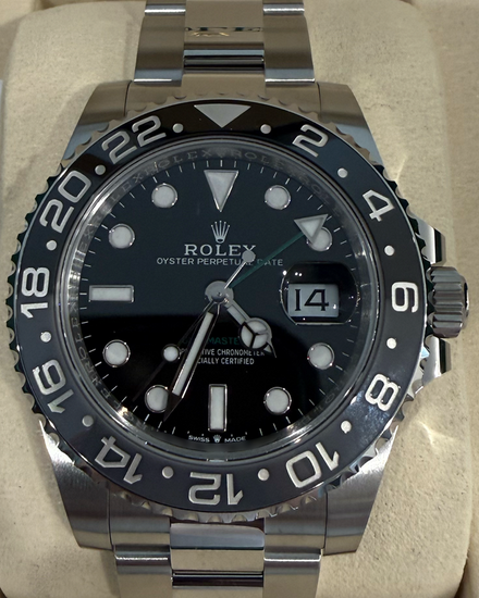 2026 Rolex GMT-Master II "Bruce Wayne" 40MM Black Dial Oyster Bracelet (126710GRNR)
