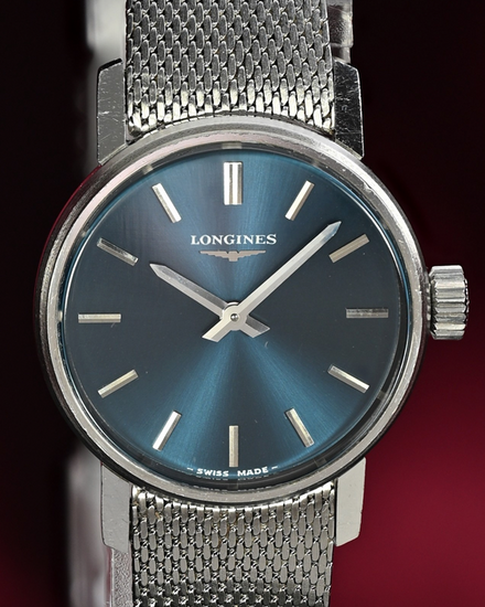 No Reserve - 1972 Longines La Grande Classique 29.5MM Blue Dial Steel Bracelet (4007)