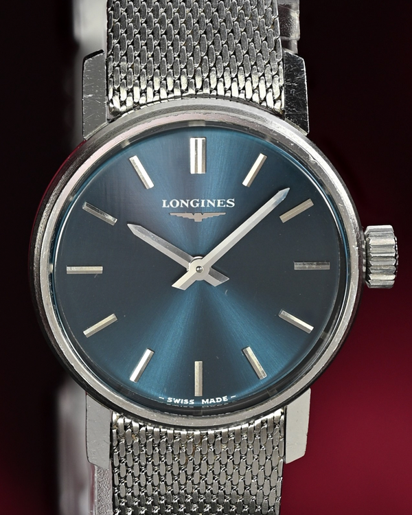 No Reserve - 1947 Longines La Grande Classique 29.5MM Blue Dial Steel Bracelet (4007)