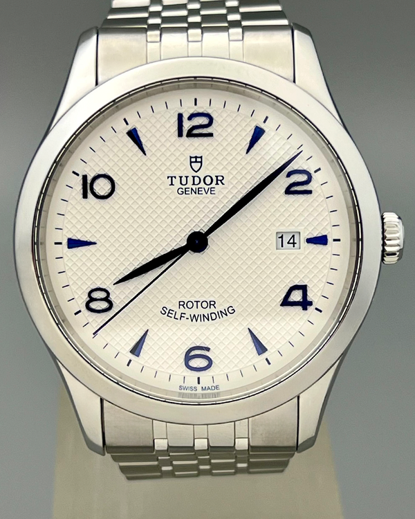 No Reserve - Tudor 1926 41MM Silver Dial Steel Bracelet (91650)