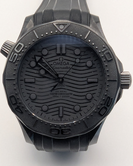2024 Omega Seamaster Diver 300M "Black Black" 43.5MM Black Dial Rubber Strap (210.92.44.20.01.003)