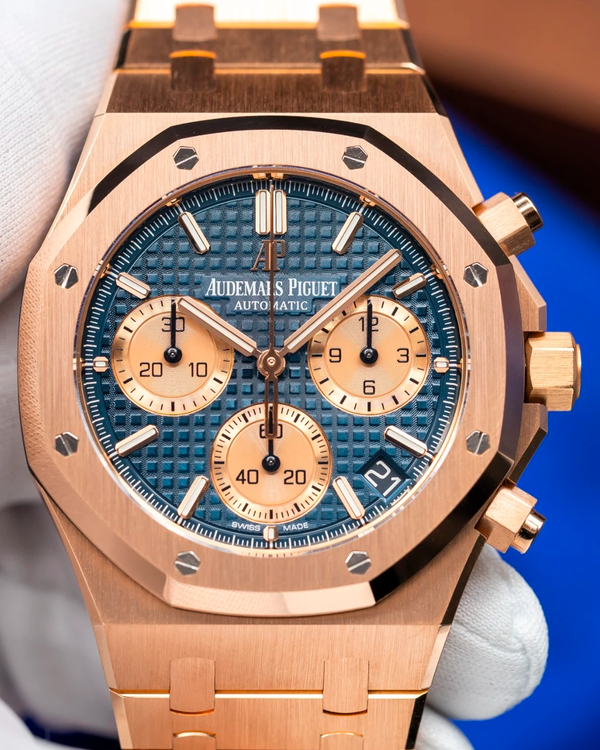 2021 Audemars Piguet Royal Oak Chronograph 41MM Blue Dial Rose Gold Bracelet (26239OR.OO.1220OR.01)