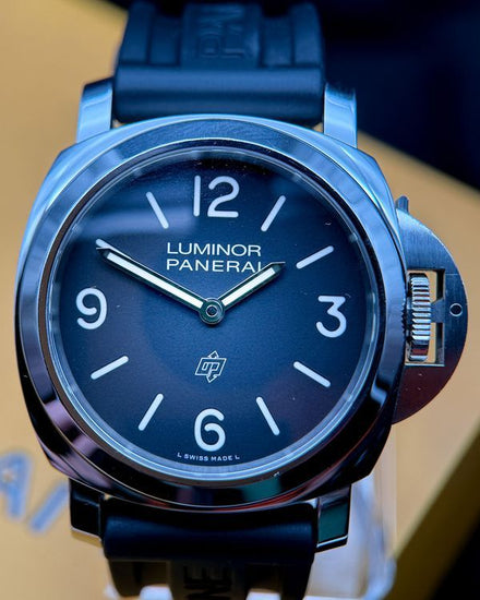 No Reserve - 2021 Panerai Luminor Base Logo 44MM Black Dial Rubber Strap (PAM01086)