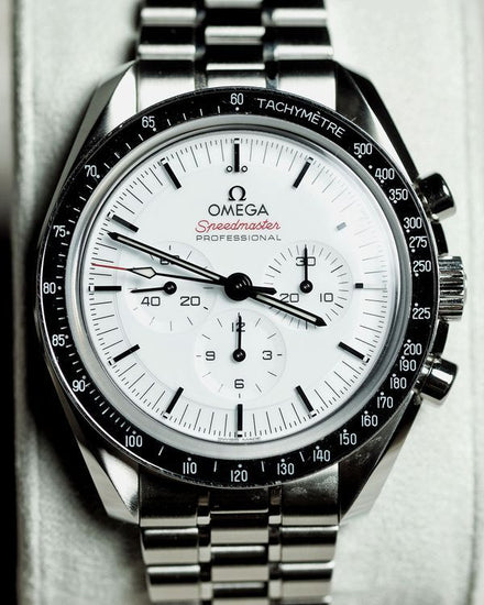 2024 Omega Speedmaster Professional Moonwatch 42MM White Dial Steel Bracelet (310.30.42.50.04.001)