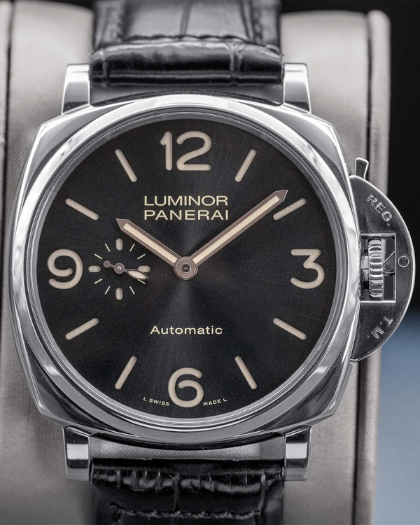2018 Panerai Luminor Due 45MM Black Dial Leather Strap (PAM00674)