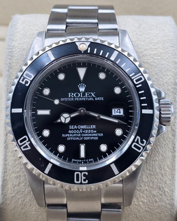 1995 Rolex Sea-Dweller 4000 40MM Black Dial Oyster Bracelet (16600)
