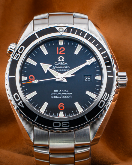 No Reserve - 2010 Omega Seamaster Planet Ocean 600M 45.5MM Black Dial Steel Bracelet (2200.51.00)