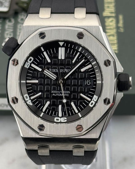 2013 Audemars Piguet Royal Oak Offshore Diver 42MM Black Dial Rubber Strap (15703ST.OO.A002CA.01)