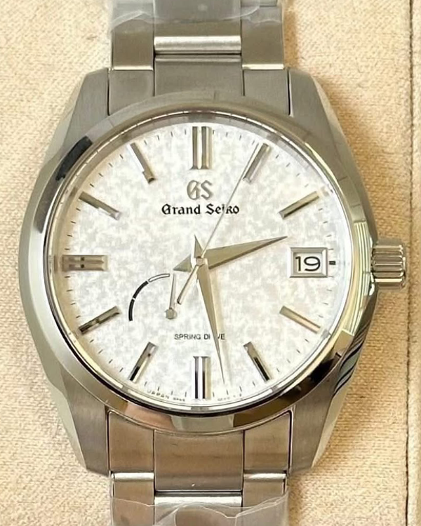 2026 Grand Seiko Heritage "Morning Frost" 40MM Silver Dial Steel Bracelet (SBGA465)